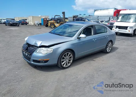 2006 Volkswagen Passat 3.6 z USA, uszkodzony, nr VIN WVWCU73C86E213693